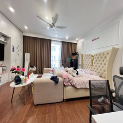 + Lâm Hạ-Bồ Đề-Long Biên-DT118M2- 8T-MT6 giá chào 36.5 tỷ(đàm phán).