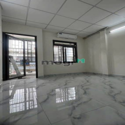 Bán nhà Lê Văn Quới, 2 Tầng, Hẻm 4m thông, giá 3,690 tỷ.