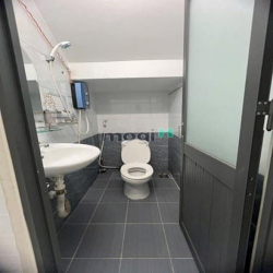 Bán nhà Lê Văn Quới, 2 Tầng, Hẻm 4m thông, giá 3,690 tỷ.