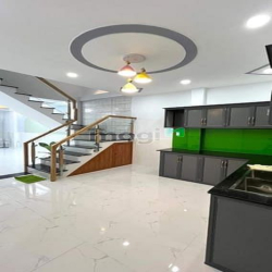 Nhà đẹp hẻm 4m, 40m2, 2 Tầng, Đường Bình Trị Đông.