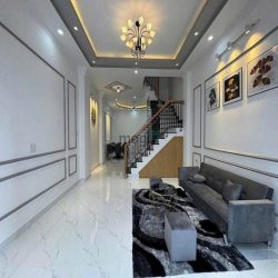 Nhà giá tốt có 1 0  2, Dương Quản Hàm, Gò Vấp, 67m2, 3 tỷ150tr, sổ sẵn