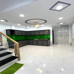 Nhà đẹp hẻm 4m, 40m2, 2 Tầng, Đường Bình Trị Đông.