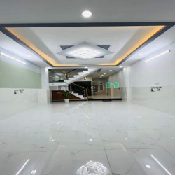 Nhà đẹp hẻm 4m, 40m2, 2 Tầng, Đường Bình Trị Đông.