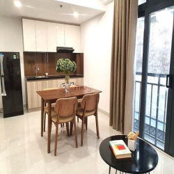STUDIO tông màu trắng sáng mang phong cách hiện đại