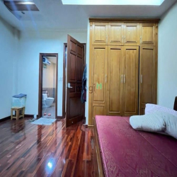 Bán nhà đẹp Tam Trinh, 90m2, 4 tầng, ô tô tránh, vỉa hè   rộng, 29.9 t