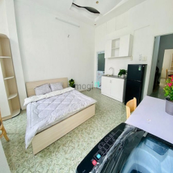 STUDIO tông màu trắng sáng mang phong cách hiện đại