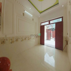 Bán gấp nhà mới xây 1 trệt 1 lầu, Gần Trường Sông Khuê