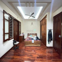 Bán nhà đẹp Tam Trinh, 90m2, 4 tầng, ô tô tránh, vỉa hè   rộng, 29.9 t