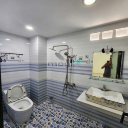 Bán Nhà Trần Bình Trọng 60,6m2 ( 3,9m x 17m ), 4 Tầng, P5, Chỉ 7,8 Tỷ