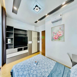 CẦN BÁN GẤP!!Trần Hữu Trang,P11,Phú Nhuận.DT 70m2/2tỷ800, có sổ riêng