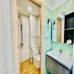 CẦN BÁN GẤP!!Trần Hữu Trang,P11,Phú Nhuận.DT 70m2/2tỷ800, có sổ riêng