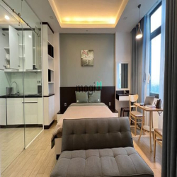 1 Phòng ngủ - Studio full nội thất - Ban công - Bao phí gần cầu Sài Gò