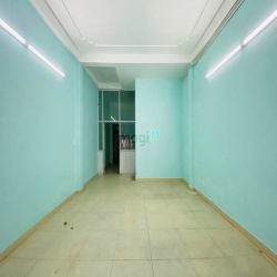 chính chủ cho thuê mb đối diện trường học