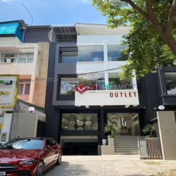 Bán Toà Nhà Mặt tiền Trương Văn Bang DT 160m2 giá 63 tỷ alo em Nhi ạ