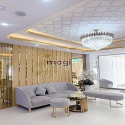 Cho thuê nhà MT Trần Quốc Toản Quận 3