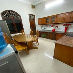 Cho thuê nhà mặt ngõ PHAN ĐÌNH PHÙNG, DT 70m2x4 tầng, MT 4m, Giá 18tr