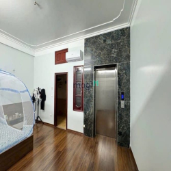 Mặt phố Trạm - Siêu đẹp - Hiếm - 103m2 x 7 tầng mới - MT 6m - 39 tỷ