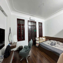 Mặt phố Trạm - Siêu đẹp - Hiếm - 103m2 x 7 tầng mới - MT 6m - 39 tỷ