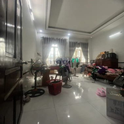 (Tân Bình) VỊ TRÍ KINH DOANH- nhà 3 tầng vào ở ngay- 9.4T thương lượng