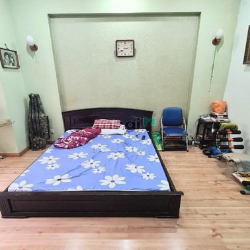 Liền kề Nguyễn Khả Trạc, ô chờ thang máy, 68m2 giá 11 tỷ