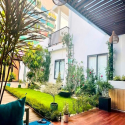 Bán Biệt Thự Thảo Điền Quận 2, DT 395m2 giá 72 tỷ sổ hồng alo em Nhi