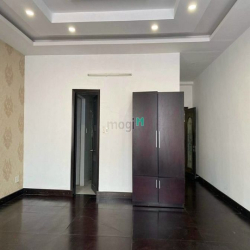 Cho thuê nhà hẻm 8m, 86/2 Phổ quang, Phường 2, Tân Bình/ 4.5x20 3L