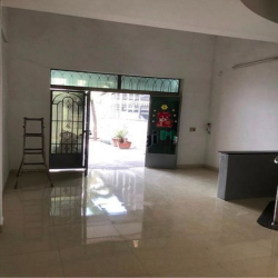 Cho thuê nhà ở, hẻm ô tô Hà Huy Giáp Thạnh Lộc Quận 12