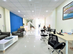 Cho Thuê Nguyên Căn Nhà Trống Suốt Chuẩn Văn Phòng_P.An Phú_Quận 2