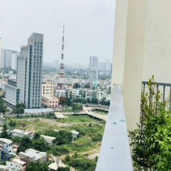 Chính chủ gửi cho thuê căn hộ Penthouse view sông Sài Gòn, có sân vườn