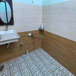 Cho thuê Kho , Xưởng SX DT 500m2 Có Điện 3 Pha cách Ql20 100m