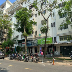 Bán shop kinh doanh tầng trệt mặt tiền Bùi Bằng Đoàn, Phú Mỹ Hưng