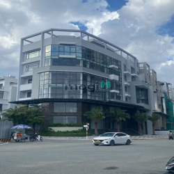 Cho thuê Tòa Nhà Văn Phòng Quận 2 18 x 20m Hầm 6Tầng 120tr