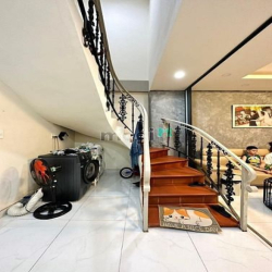Nhỉnh 7 tỷ ,70M2 , Ngang 5m ,Gần MT, HXH Đỗ Cửa Điện Biên Phủ P.15, BT