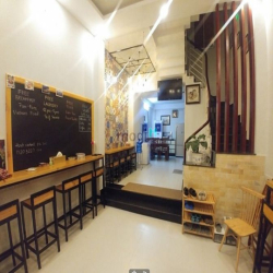 KTX Quận 1 : Nội thất cao cấp chỉ từ 1tr8/giường - đã gồm chi phí