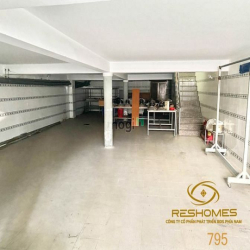 Cho thuê Toà nhà +hầm mặt tiền Chợ  Kinh Doanh Đẹp  Ngay Trung Tâm Chợ