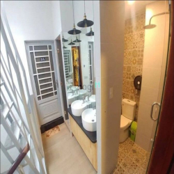 KTX Quận 1 : Nội thất cao cấp chỉ từ 1tr8/giường - đã gồm chi phí