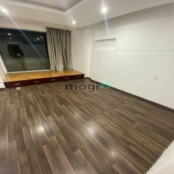 Cho thuê văn phòng lầu 1 đường D4, Him Lam, Quận 7
