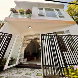 Bán gấp nhà hẻm 872 Quang Trung, Gò Vấp, 54,18m2, giá 1tỷ750, sổ sẵn