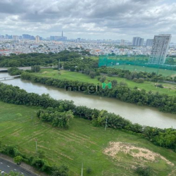 Bán Penthouse Happy Valley, dt 239 m2, full nội thất giá 18,5 tỷ.