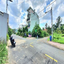 bán đất 84m2 ,đường Trường Lưu , ngay chợ Long Trường, Q9. Giá 3 tỷ 3