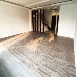 Cho thuê mặt bằng 80m2 có hầm đường Nguyễn Hoàng, p. An Phú
