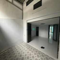 Bán Nhà 2 mặt tiền hẻm Nguyễn Văn Quá, Quận 12, DT 4,4x20m, 4tỷ4
