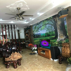 Bán Nhà 2 lầu Hẻm 58 Võ Văn Hát - Long Trường - Q.9