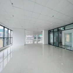 Cho thuê sàn văn phòng 200m2 và 345m2 mới tinh tại Nguyễn Huy Tưởng