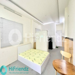 Căn hộ Ban Công, tách bếp, full nội thất, gần siêu thị GO Phú Thạnh