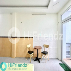 Căn hộ Ban Công, tách bếp, full nội thất, gần siêu thị GO Phú Thạnh