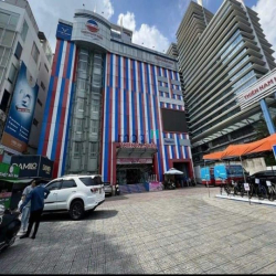 Bán toà nhà cách mạng tháng 8, ngay vòng xoáy dân chủ,quận 10, hcm