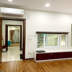 BÁN GẤP nhà 47m2 Gia Thụy, Long Biên, Fortuner đỗ trong nhà, chỉ 7.75