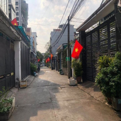 Căn Góc, Nở Hậu, 3 Tầng, 125m2, Hẻm Xe Hơi Đường 385, TNP A, Q9