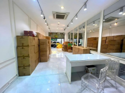 Hàng Siêu Kín! Mặt Tiền Đông Du, Cho Thuê Mặt Bằng “4x20M”, Giá 69tr